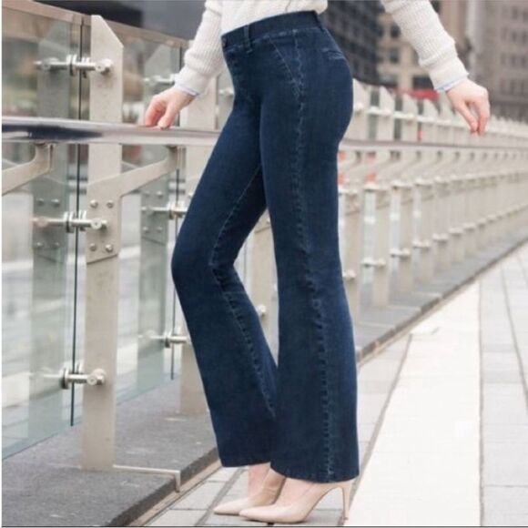 Betabrand Yoga Denim Flare Jeans – Mid-Rise Stretch Dark Wash Size M - Picture 1 of 4